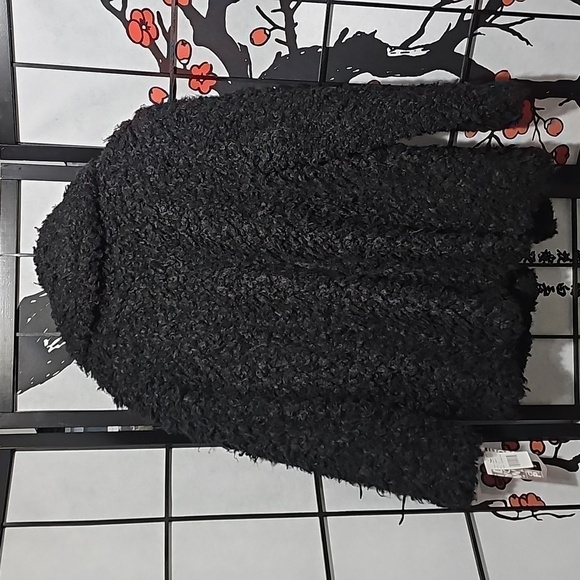 Celebrity Pink Faux Fur Black Snsp Button Coat NWT Medium‎ - Picture 8 of 8